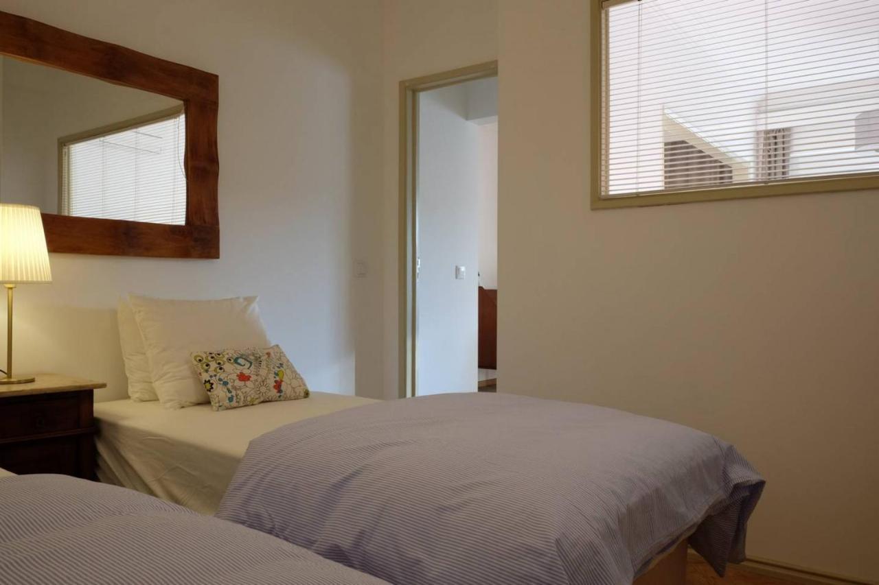 Central 2 Bedroom Apt W/Garden And Pantheon Views Lisboa 外观 照片