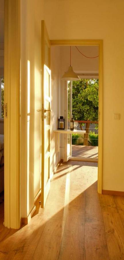 Central 2 Bedroom Apt W/Garden And Pantheon Views Lisboa 外观 照片