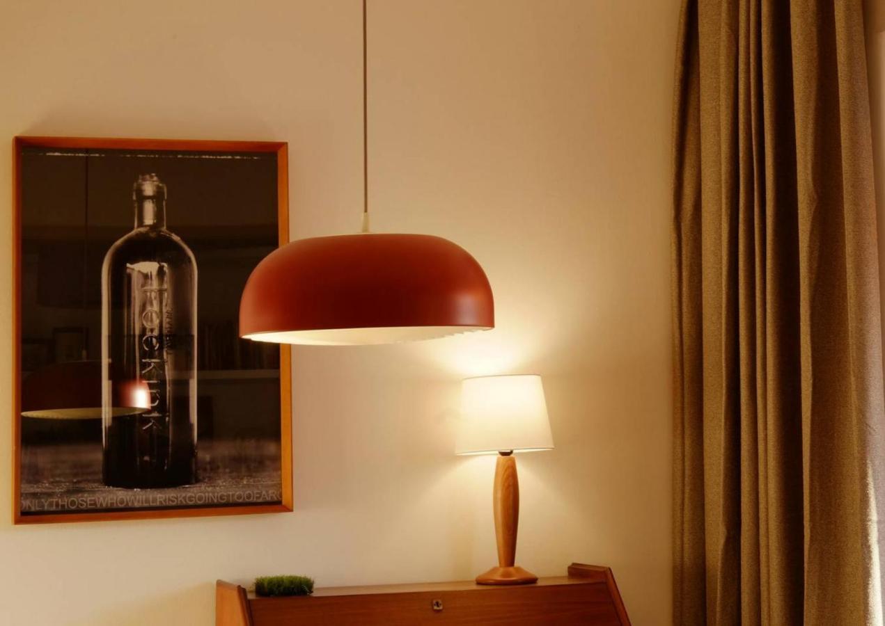 Central 2 Bedroom Apt W/Garden And Pantheon Views Lisboa 外观 照片